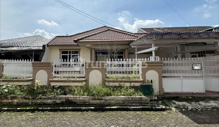 For Rent: 2-Story House, Land Area 275/250, on Jl Jendral Ahmad Yani, Bogor City, Near Bogor Palace, Tanah Sareal. Ready to Occupied, 3+1 Bedrooms, Spacious, Strategic Location, Newly Renovated, Flood-Free. For Rent: 2-Story House, Land Area 275/250, on Jl Jendral Ahmad Yani, Bogor City, Near Bogor Palace, Tanah Sareal. Ready to Occupied, 3+1 Bedrooms, Spacious, Strategic Location, Newly Renovated, Flood-Free.
