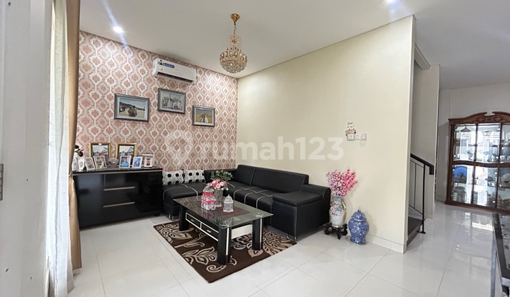 Dijual Rumah Bagus Lt.120 3+1Kt, Siap Huni, Furnished Sudah Renovasi Siap Huni di Raffles Hills Cluster Baru Lokasi Strategis , Bebas Banjir. Rumah di Trans Studio Mall Cibubur, Jl. Alternatif Cibubur, Harjamukti, Cimanggis, Kota Depok, Jawa Barat, Indone 2