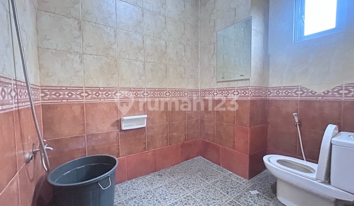 Disewakan Rumah Mungil 2kt Di Raffles Hills Cibubur, Siap Huni, Sudah Renovasi Bebas Banjir, Lokasi Strategidekat Lrt 2