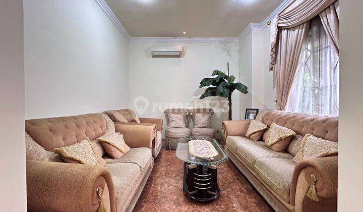 Dijual Cepat Rumah Mewah Siap Huni 4kt , Lt.240, Sudah Renovasi, Cluster Tengah Lokasi Strategis Di Raffles Hills Cibubur