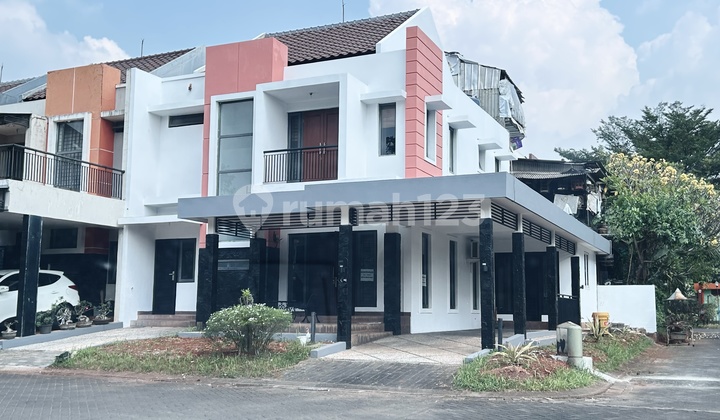 Disewakan Rumah 3kt Cluster Baru, Posisi Hook, Sudah Renovasi, Shm, Ac, Kitchen Set, Lokasi Strategis Di Raffles Hills Cibubur Rumah Bagus SHM 1