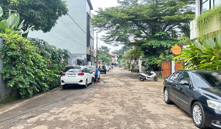 For Sale Plot 400m² 20x20 in DDN Cluster (next to Trans Studio Mall Cibubur) Highly Strategic Location, Plot / Land, Ready to Build, Suitable for House / Boarding House Business / Cafe / Restaurant. Land in DDN Cluster Cibubur, Jl. Danau Cibubur Asri No.162, Harja. For Sale Plot 400m² 20x20 in DDN Cluster (next to Trans Studio Mall Cibubur) Highly Strategic Location, Plot / Land, Ready to Build, Suitable for House / Boarding House Business / Cafe / Restaurant. Land in DDN Cluster Cibubur, Jl. Danau Cibubur Asri No.162, Harja.