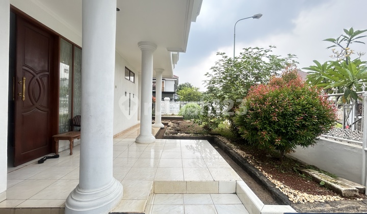For Sale Luxury House Land 260/414 Hook + Vasum, Furnished/Semi. SHM, Renovated, Move-In Ready, Flood-Free, Strategic Location, In Raffles Hills Cibubur. 2