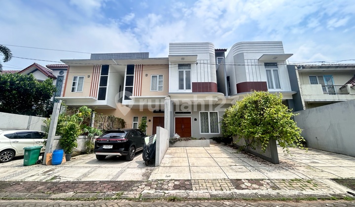 Siap Huni, Rumah, 2 Lantai, SHM, Bebas Banjir,