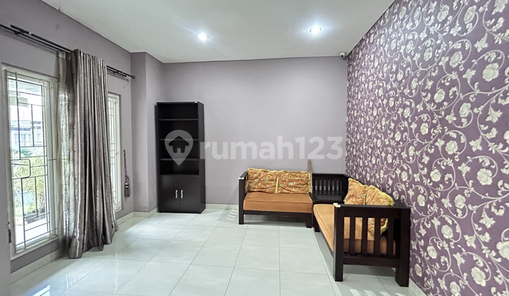 Disewakan Rumah 3Kt, Semi Furnished, Murah, di Raffles Hills Cibubur, Cluster Baru, Bagus. Bersih, Rapi, Siap Huni, Bebas Banjir, Lokasi Strategis 2