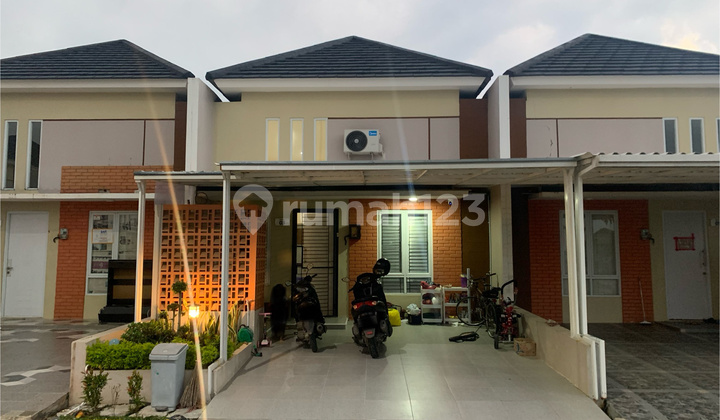 For Sale: House in Karawang Timur - Take Over For Sale: House in Karawang Timur - Take Over