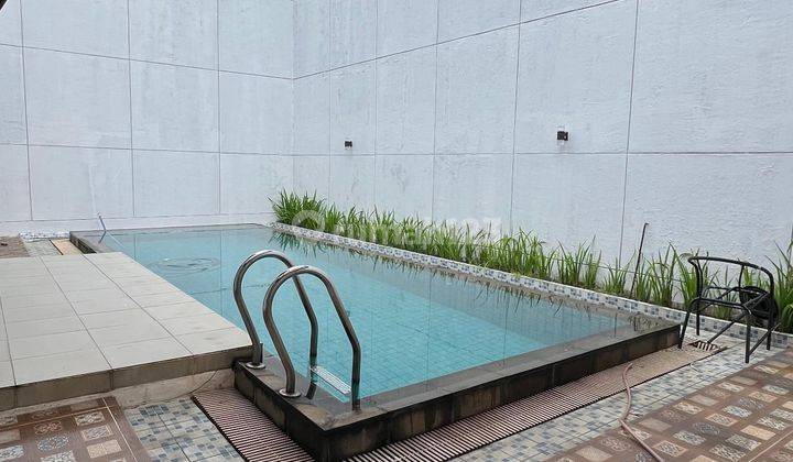 Rumah Mewah di Cluster De Maja De Park BSD Furnished Private Pool 2