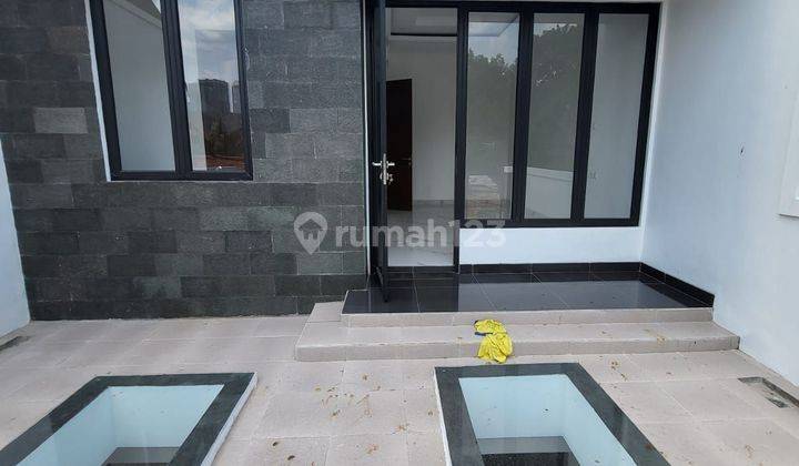 Rumah Cantik Siap Huni Lokasi Strategis 1