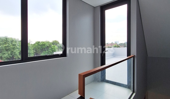 Last Unit Townhouse di Cilandak, Jakarta Selatan Corner Unit 1