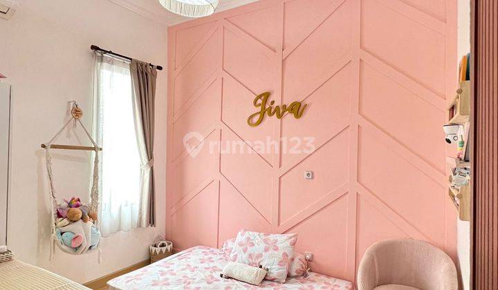 Dijual Rumah Cantik Furnished Siap Pakai Tinggal Bawa Koper Harga Bagus di Jagakarsa  2