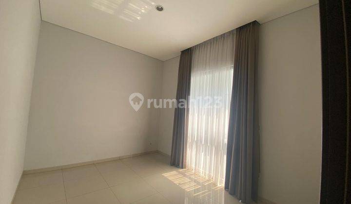 Disewakan Rumah Serenia Hills Semi Furnish Terawat Siap Huni 2