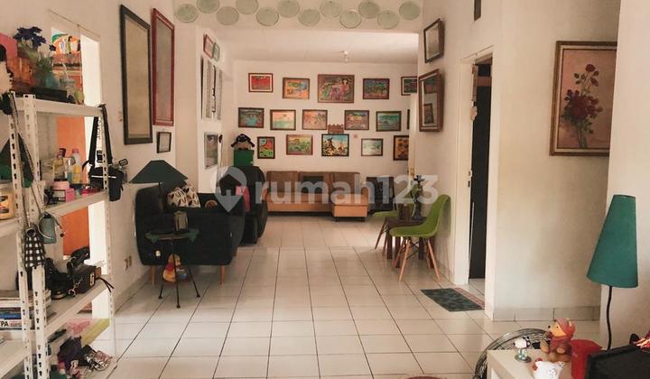 Rumah SHM Kencana Loka BSD City Dekat Stasiun Kereta dan Tol