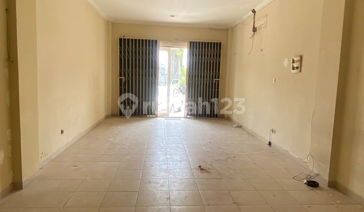 Disewakan Ruko Green Mansion Daan Mogot 3½ Siap Pakai