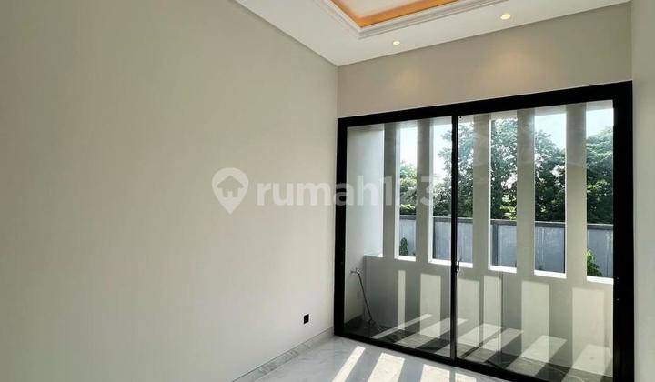 Dijual Rumah di Permata Buana, Jakarta Barat 2