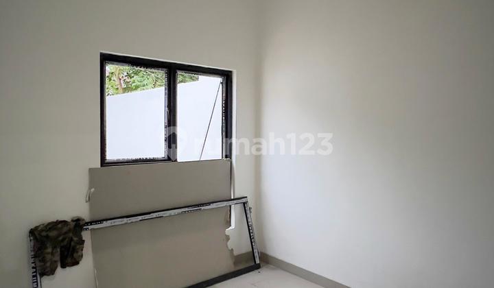 Dijual Rumah Baru di Kav DKI Meruya Selatan 5x20 Dijual Rumah Baru di Kav DKI Meruya Selatan 5x20