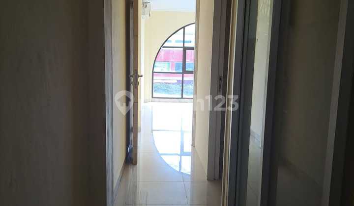 Disewakan Ruko di Daan Mogot Raya Uk 4X16