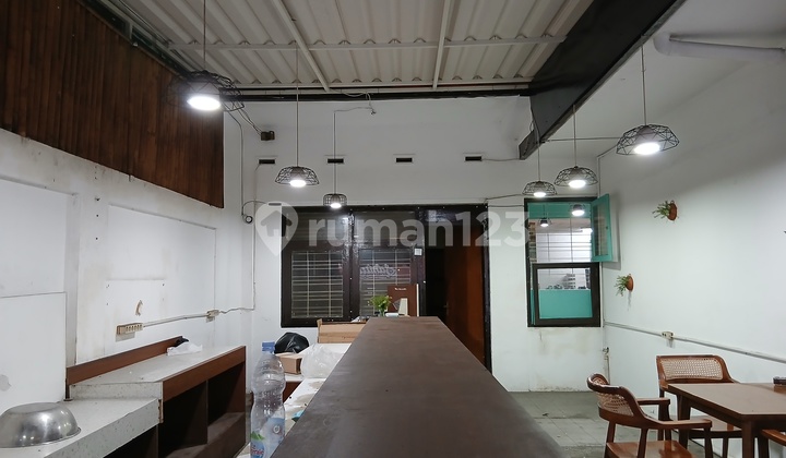 Strategic 1-Story Business Space in the Riau Wing Strategic 1-Story Business Space in the Riau Wing