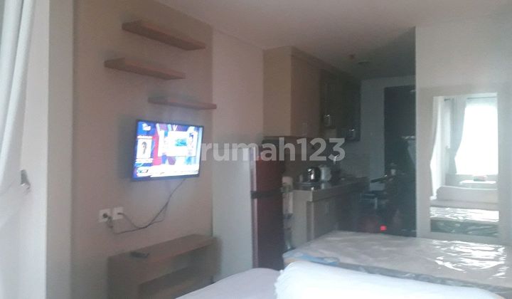 Jababeka 2-Bedroom Apartment, 6th Floor, Fully Furnished 2