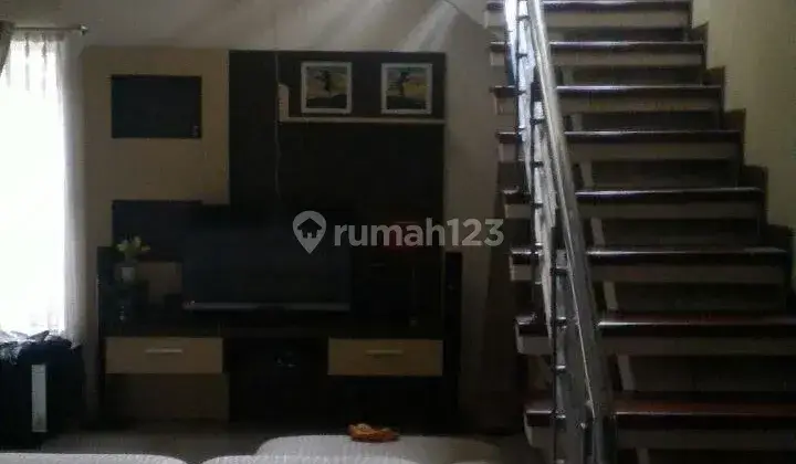 Rumah 2 Lt Siap Huni Lokasi Strategis Kawasan Arcamanik 2