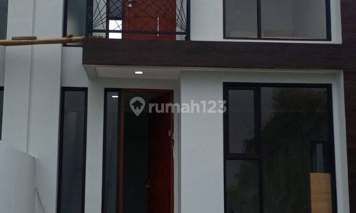 Rumah 2 Lt Suasana Sejuk Lokasi Cisarua Lembang 1