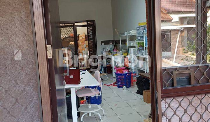 Rumah Asri Minimalis di Kota Baru Parahyangan 1