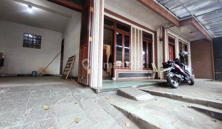 Rumah Terawat 2 Lantai Di Kolonel Masturi Dkt Lembang 2