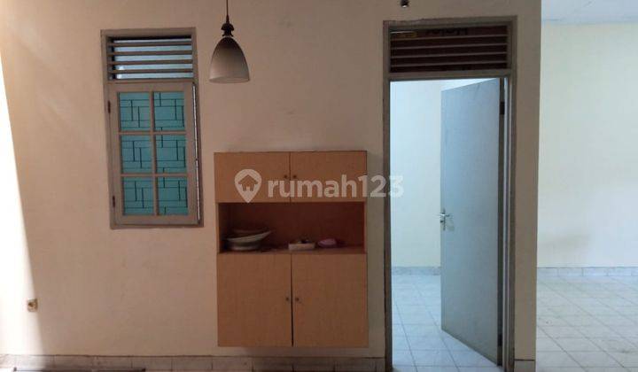 Rumah sewa termurah di komplek Joglo Baru 2