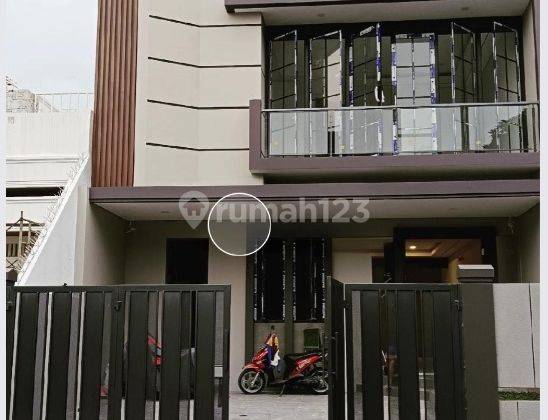 Rumah siap huni di daerah Permata buana jakarta barat 1