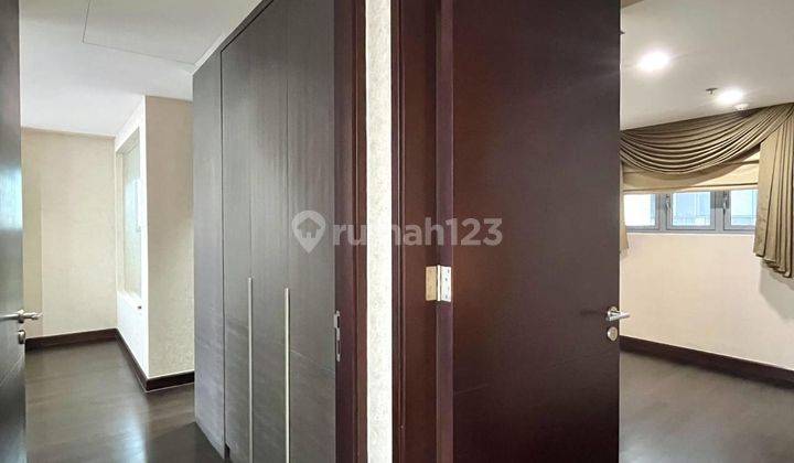 Apartement Casa Domaine 3 BR Mewah dan Bagus 2