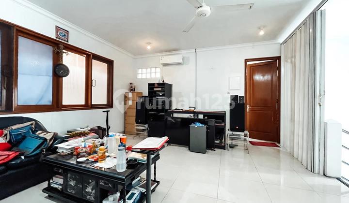 Kedoya Permai Rumah 2 Lantai 2