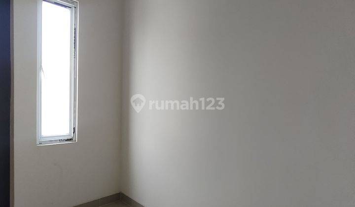 RUMAH BARU MURAH 4 LANTAI SIAP HUNI TAMAN RATU JAKARTA BARAT 2