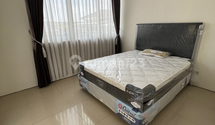  Rumah Siap Huni Ivy Park Bsb City Semarang 1