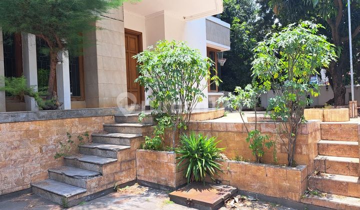 Corner House Sunrise Garden Kedoya 2 Stories Spacious Flood-Free 20x25