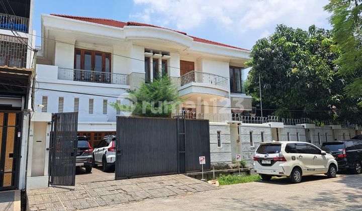 Corner House Sunrise Garden Kedoya 2 Stories Spacious Flood-Free 20x25