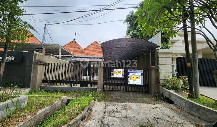 dijual rumah komersial di wr supratman surabaya pusat 1