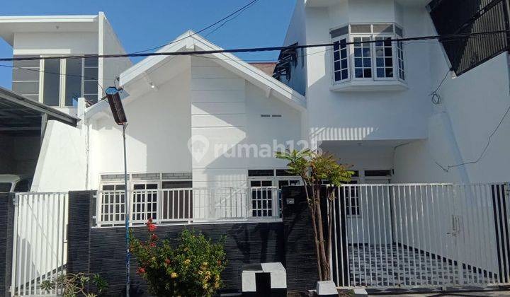 dijual rumah 1,5 lantai di Rungkut 1