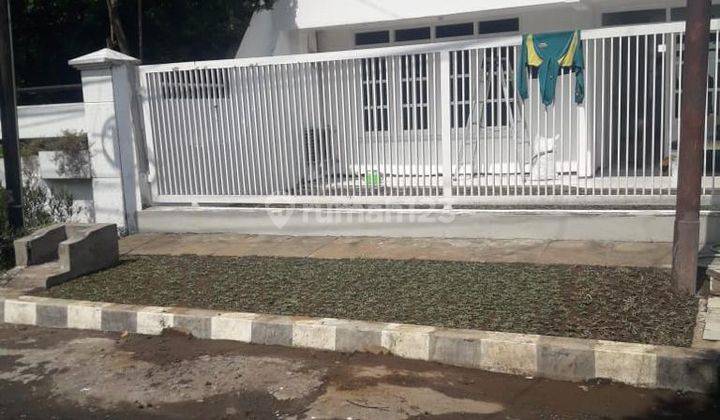 dijual rumah siap huni baru renov darmo permai selatan 1