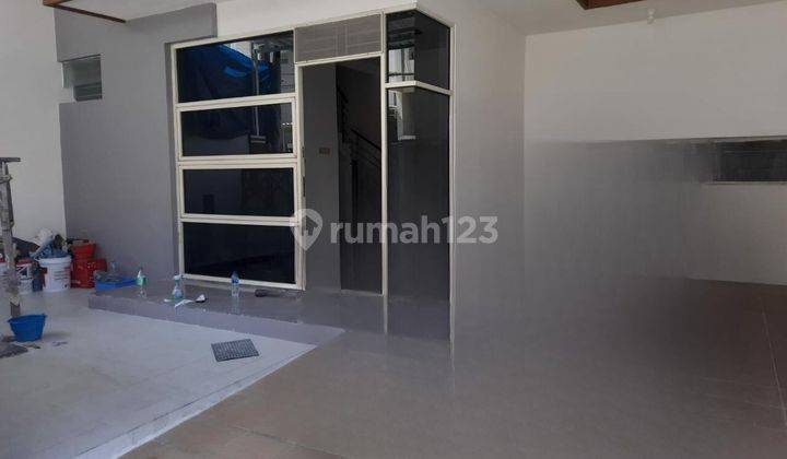 Dijual rumah siap huni Lebak Indah 2 lantai 2