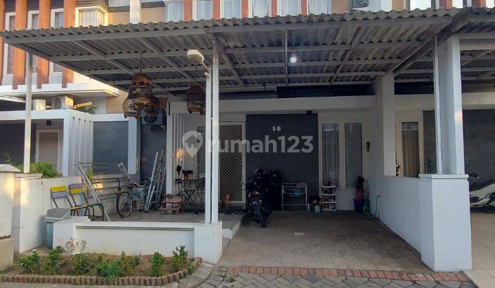 DIJUAL RUMAH DI WISATA  SEMANGGI 2 LANTAI 1