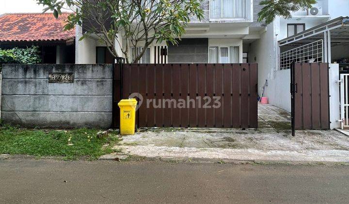 Rumah Disain Modern Tropis Di Kencana Loka 2