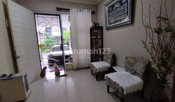 Jual Rumah Bagus Murah 3 Lantai De Latinos 2