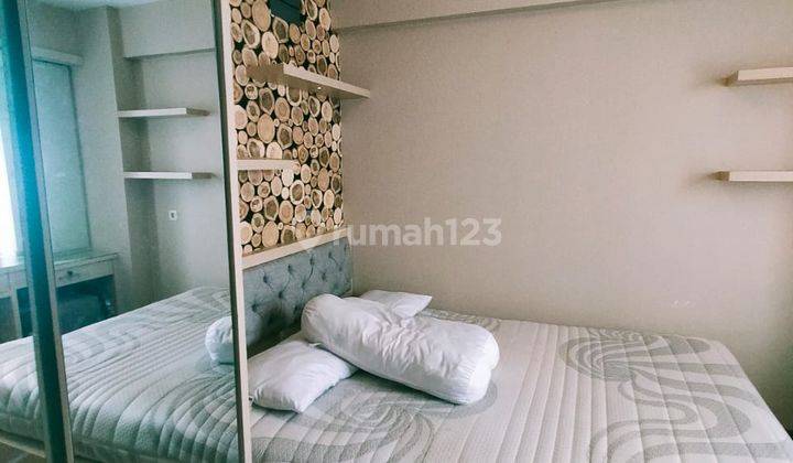 kamar tidur apartment cantik 2 br furnished