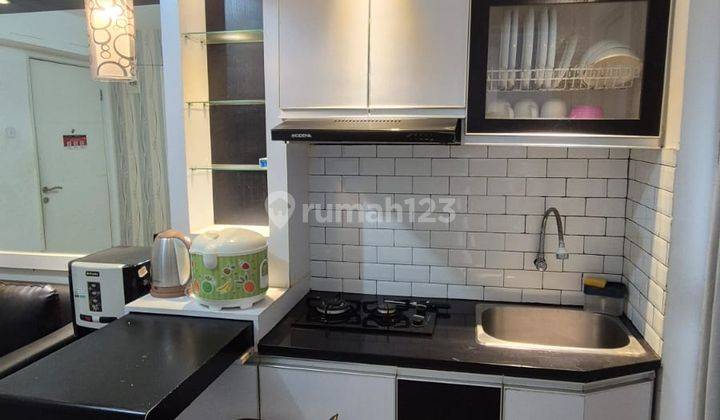 dapur apartment cantik 2 kamar lantai