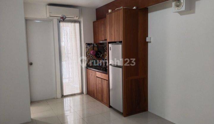 Apartment Keren Semi Furnished Di Atas Mall 2 Br Di Bassura City 1