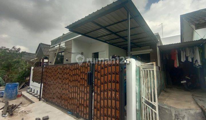 Rumah Cantik Baru Renovasi Siap Pakai Di  Taman Marcellia 1