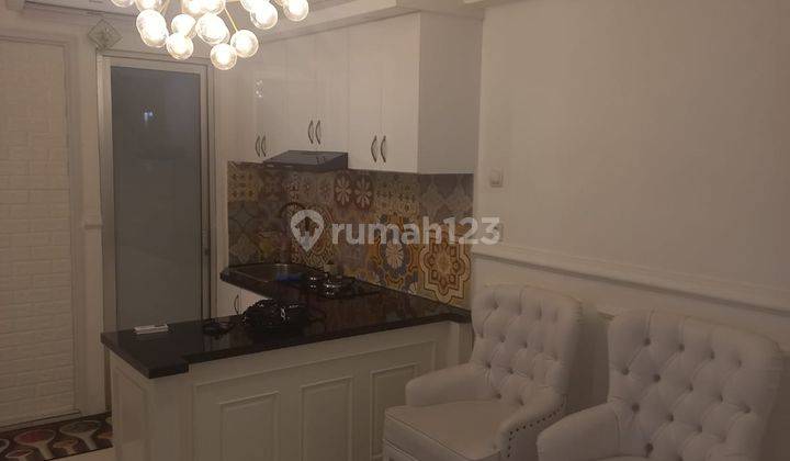 ruang keluarga apartment lux 2 br furnishef