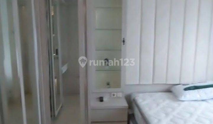 kamar tidur apartment cantik 2 kamar di