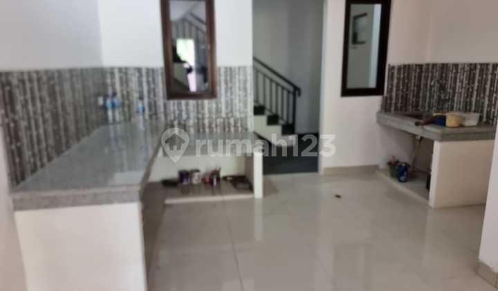 For Rent New Shop/House in the Kelapa Kopyor area, Kelapa Gading Summarecon.