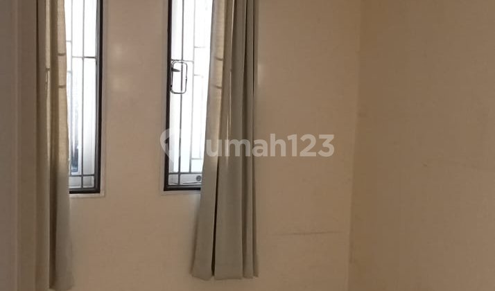 For Sale Flood-Free House Johar Baru Central Jakarta 2
