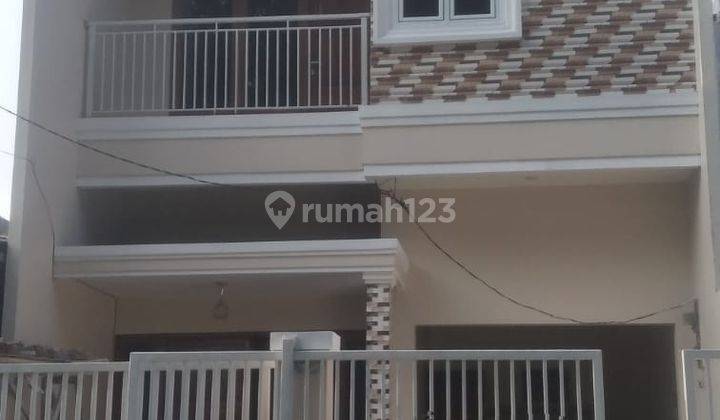 Dijual Rumah Bagus 2 Lantai di Kemayoran, Jakarta Pusat 1